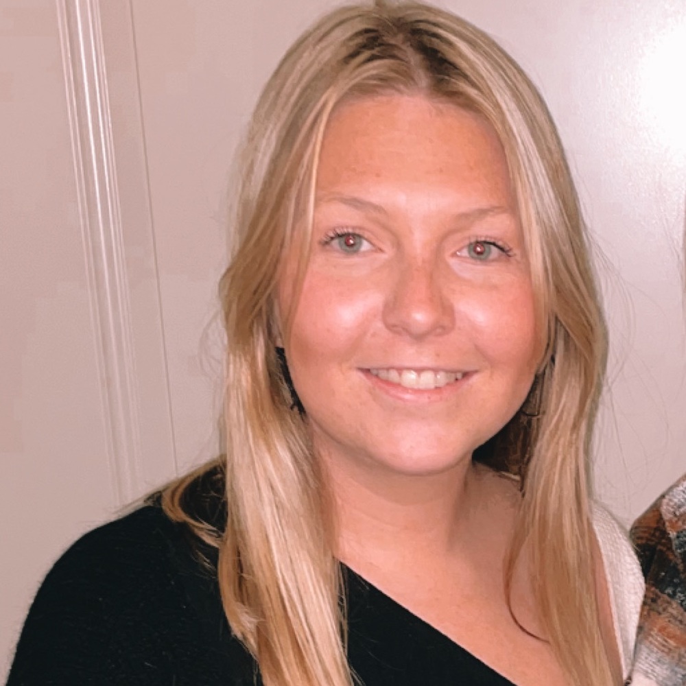 Meet your Posher, Calista